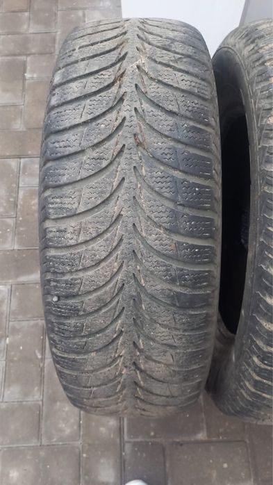 Продам шины липучки зимние
