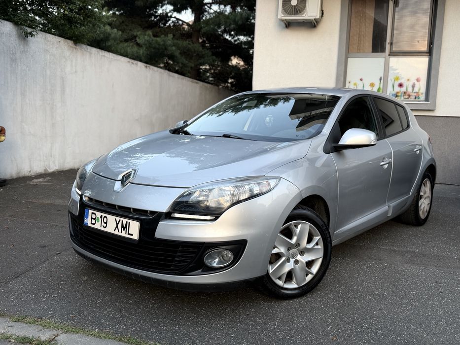 RENAULT Megane