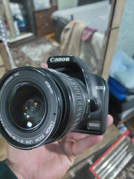 Foto aparat Cenon EOC 1000D