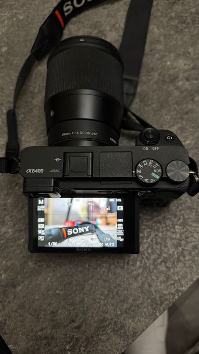 Sony a6400 + Sigma 16mm f/1.4