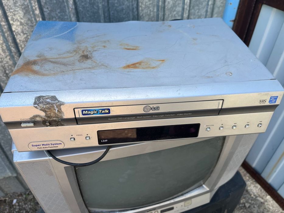 Отдам телевизоры и дивиди