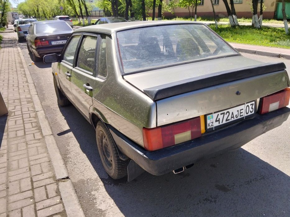 Продам ваз 21099