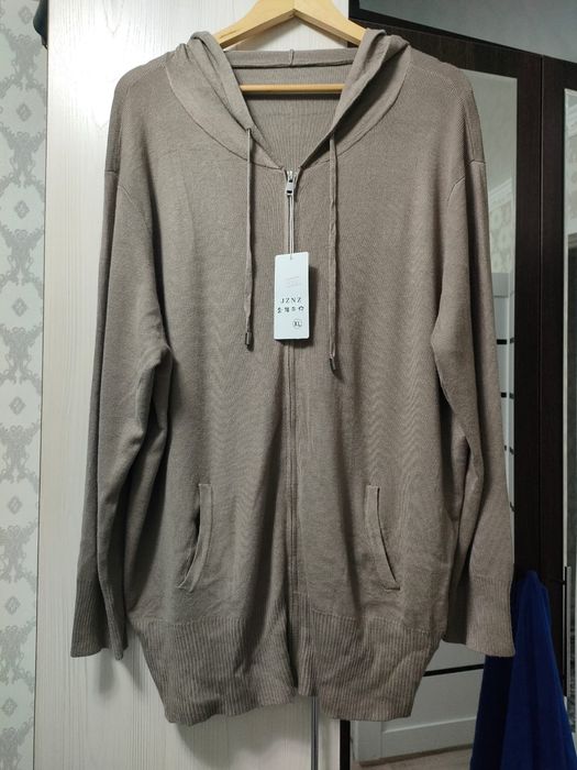 Продам кардиган большимерка