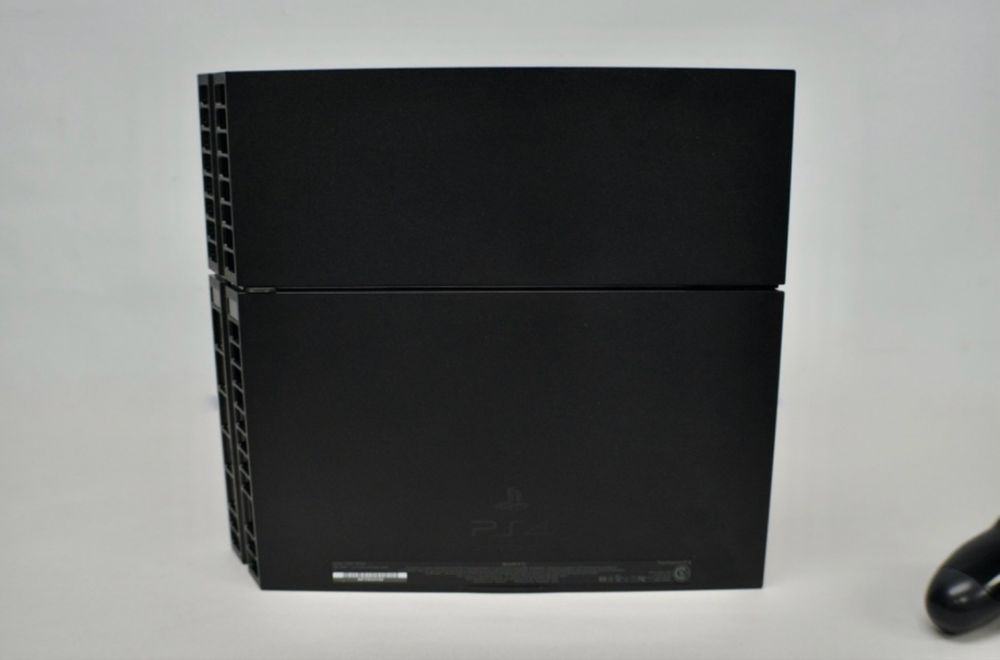 Playstation 4 (ps4)