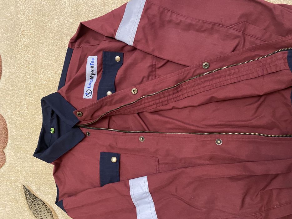 Продается спец одежда