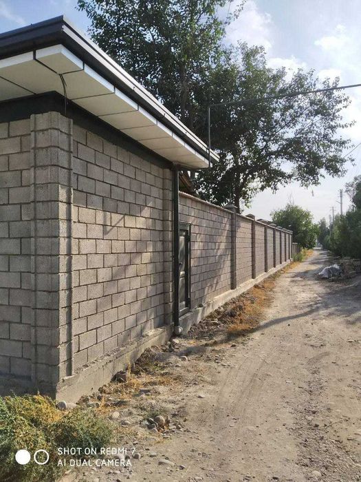 Продается земельный участок
В Кибрайском районе ,
Рядом с рекой Чирчик