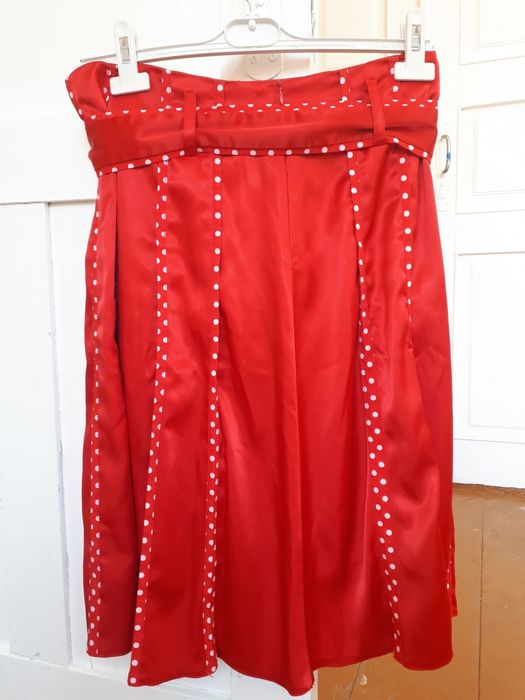 Продаёться новоя женская Юбка , размер 46-48