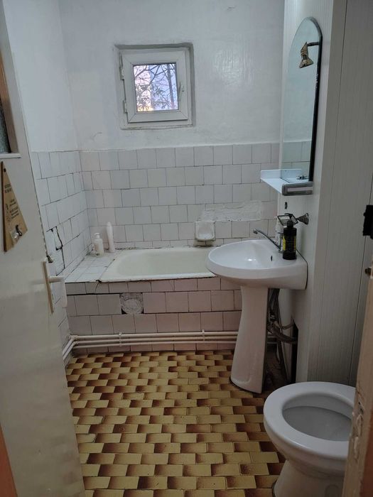 Vand apartament 4 camere, strada Brailei, Focsani