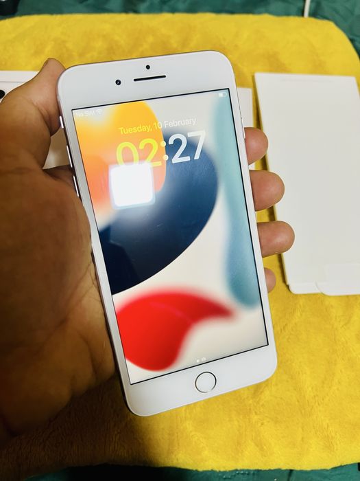 Iphone 8 plus 64 gb