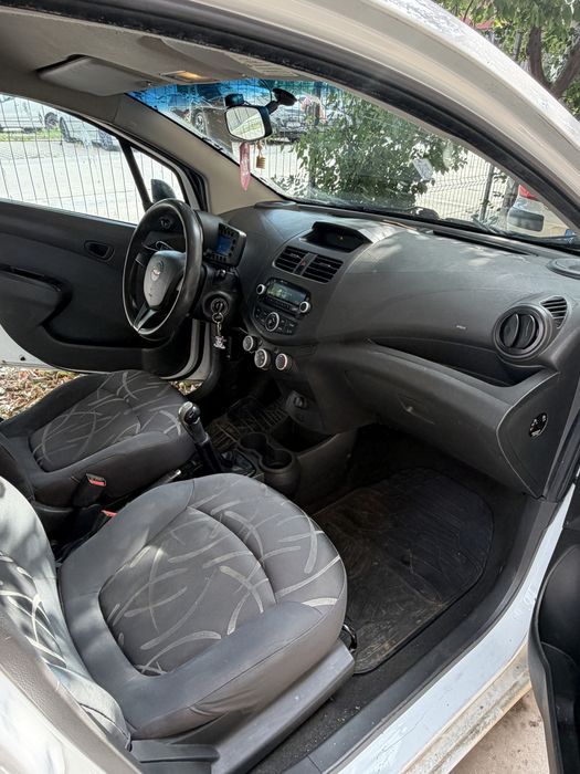 Chevrolet spark 2013