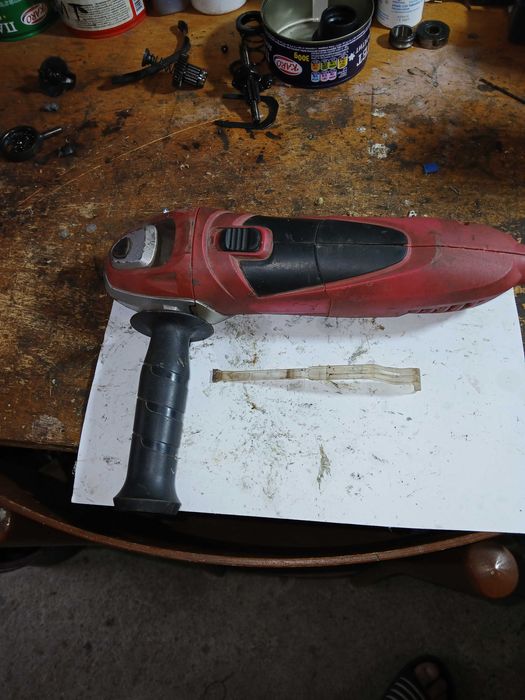 Ремонт на електроинструменти перфоратори,ъглошлайфи...