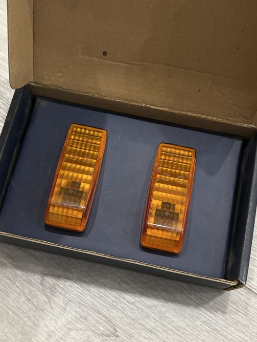 Повторители мерседес 124