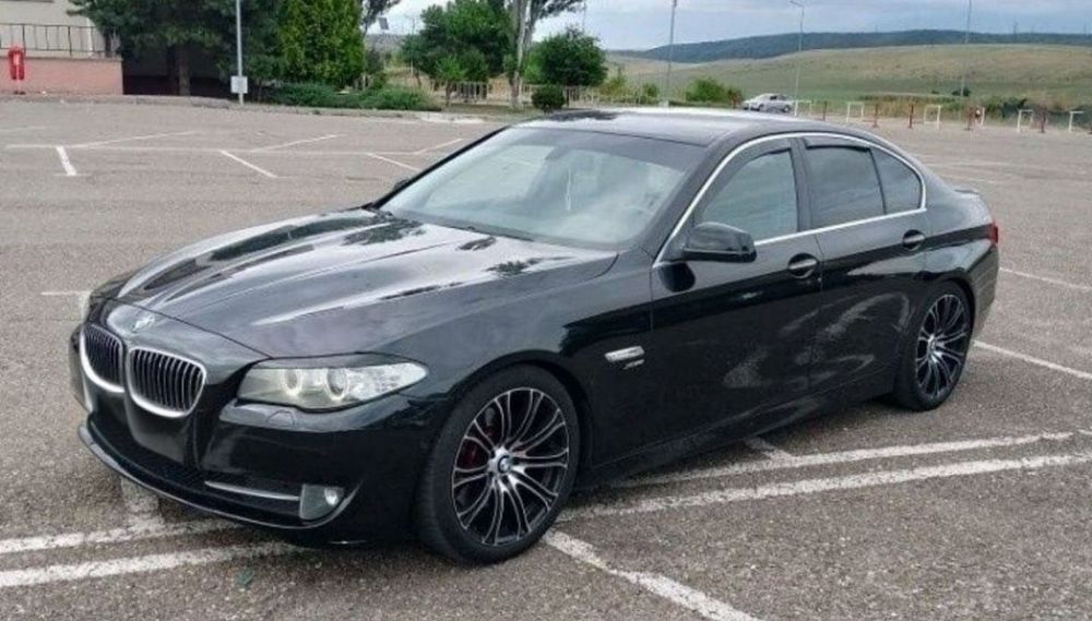 BMW 5 Series 2012 — imagine 2