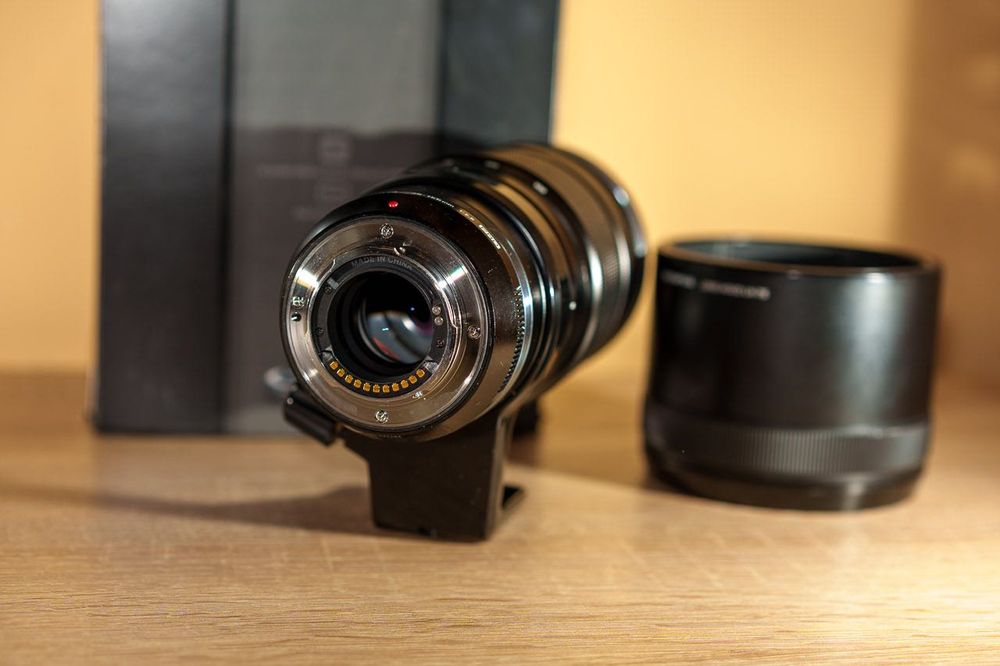 Olympus 40-150mm f/2.8 PRO (Opțional: Teleconvertor 1.4x)
