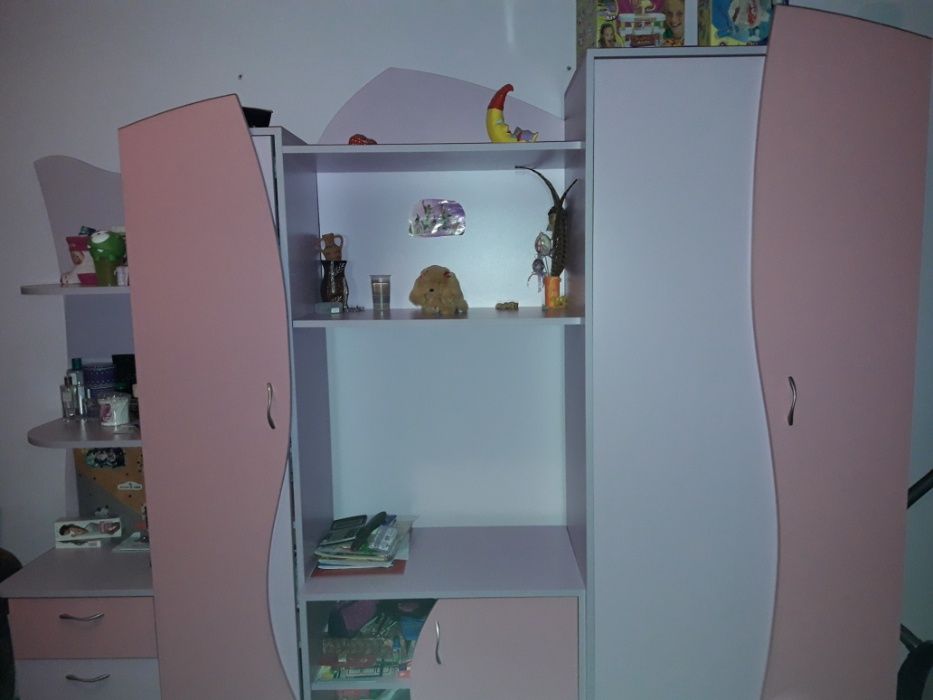 Детска секция с подарък две килимчета