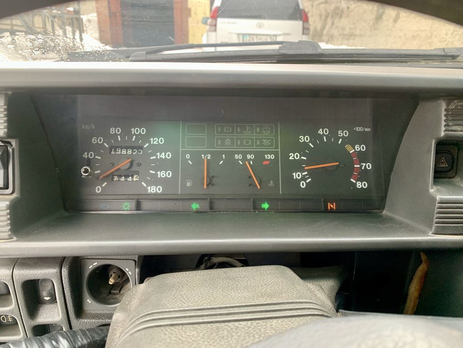 Продам Ваз 21099 на полном ходу