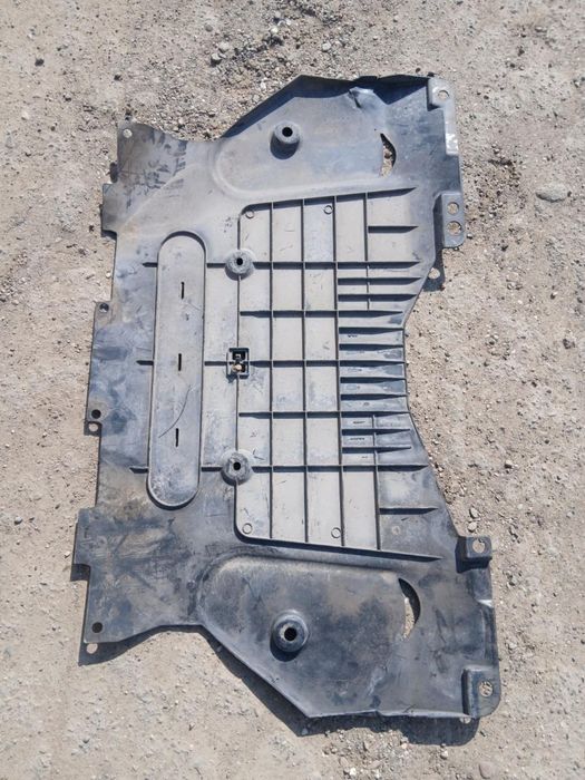 Scut De Protectie Motor Nissan Qashqai Ii J11 2013+ -> 758C4 Hv80A