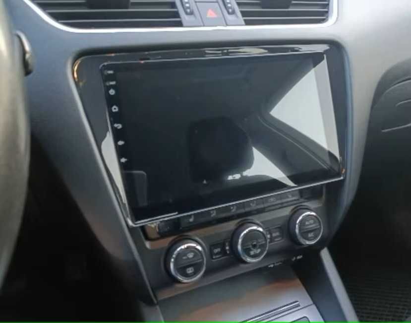 Skoda Octavia мултимедия Android GPS навигация