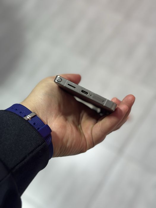 Samsung Galaxy s25 ultra 512gb