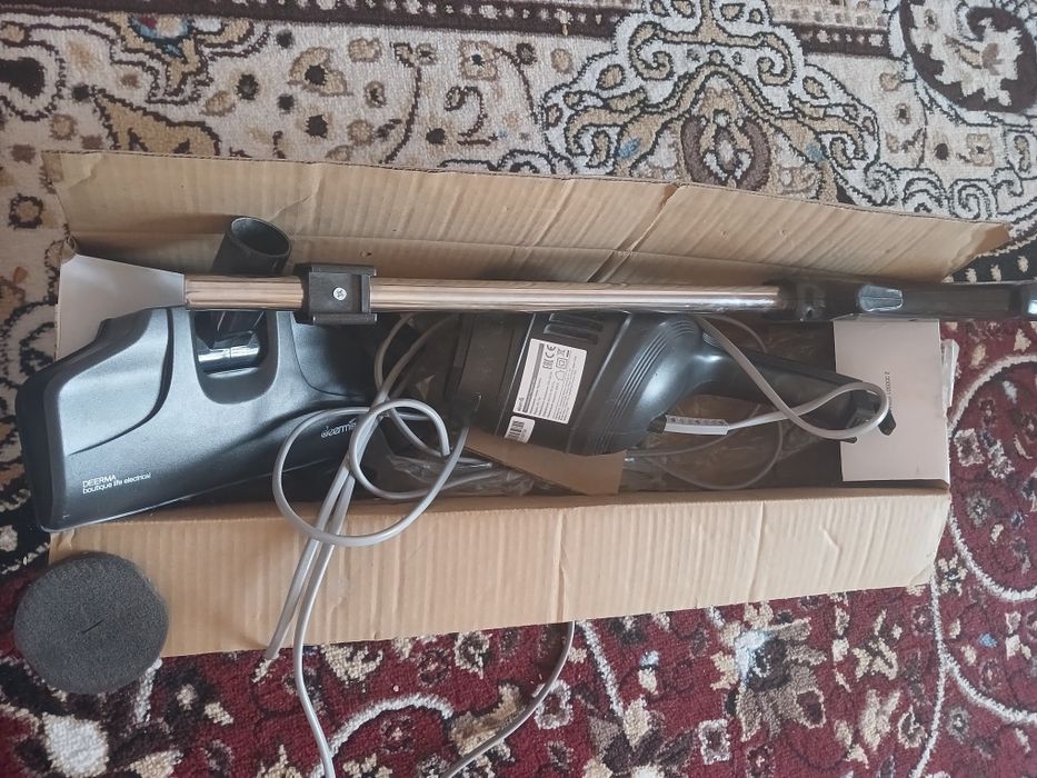 Deerma Vacuum Cleaner DX115C