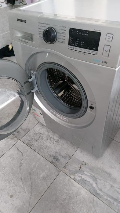 Продается стиральная машина