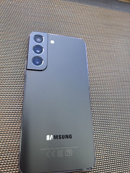 S22 128gb.         .