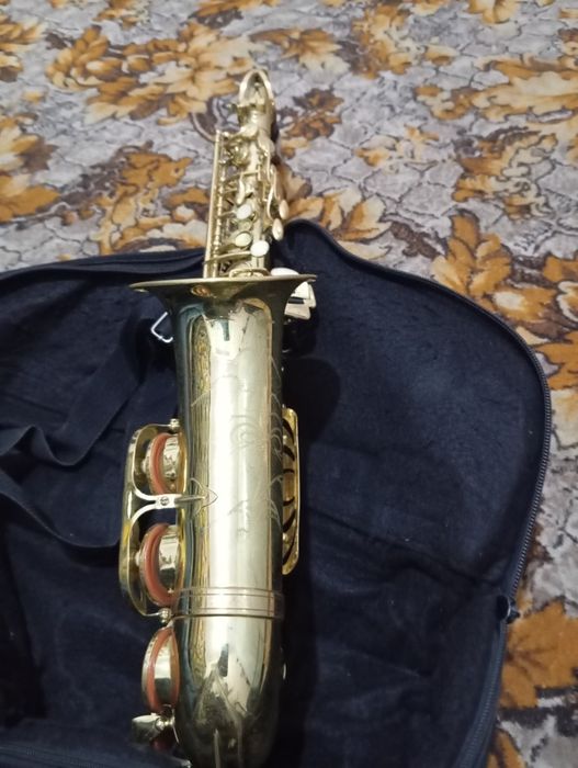 Саксофон альт хороший звук