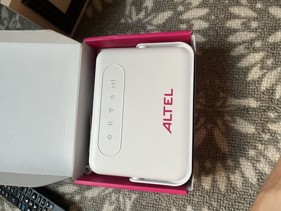 Продам роутер Алтел wifi