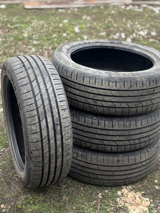 Продаю комплект шин