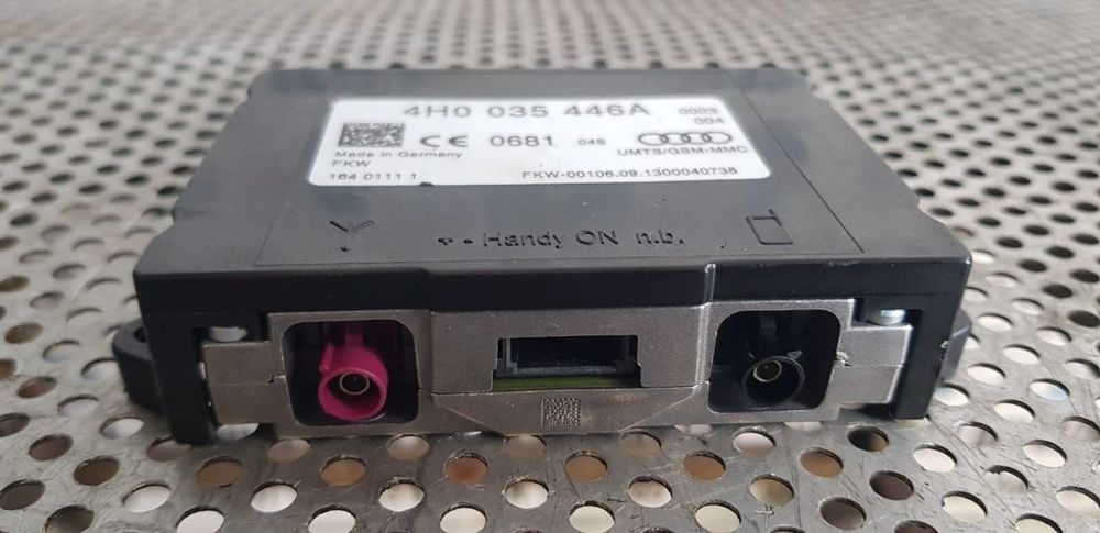 Amplificator Antena Audi A6 4G C7 An 2011-2018 Cod 4H0035446A