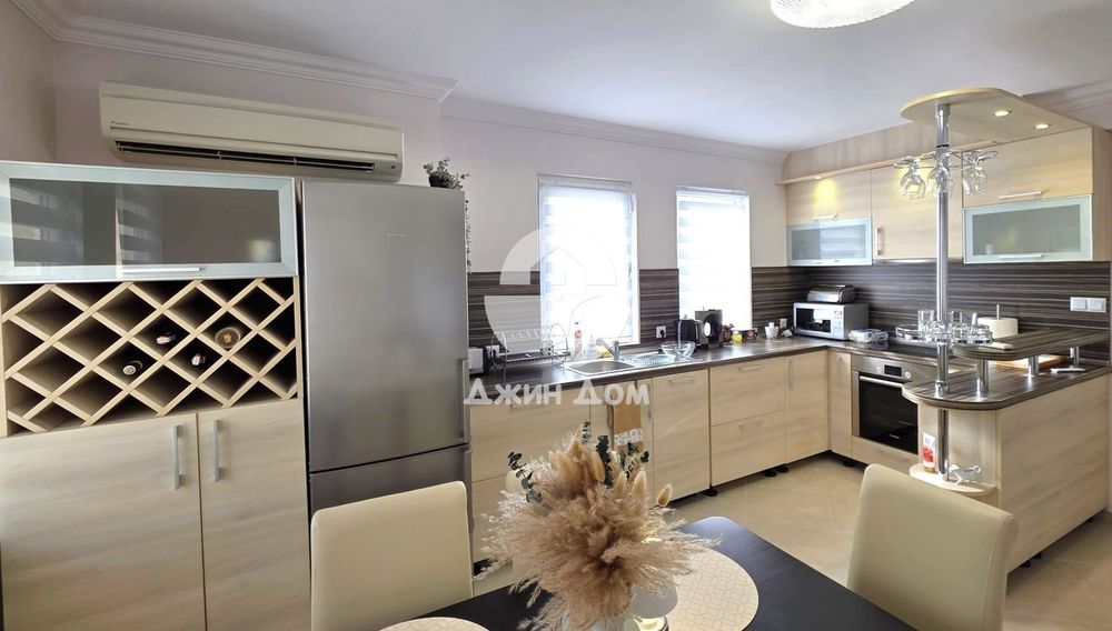 Продава се Къща в Поморие - 167 кв.м за 1145 €/кв.м - Снимка #3