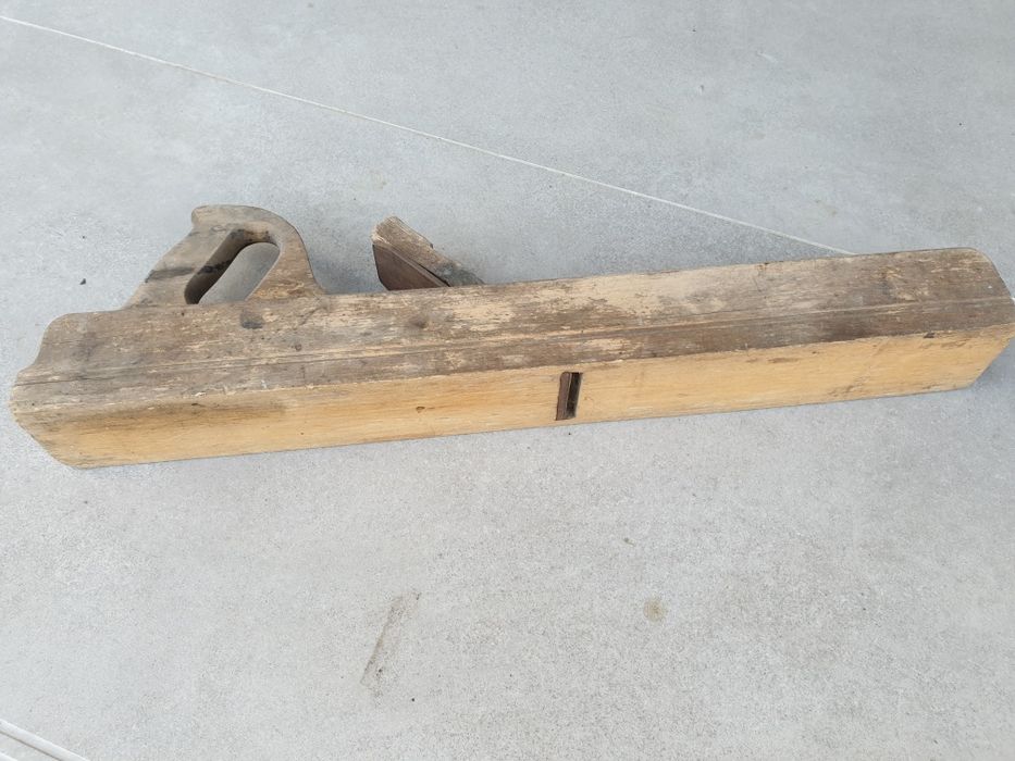 Rindea veche din lemn