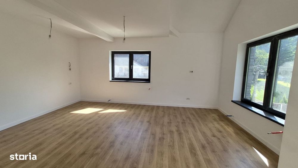 Apartament cu 2 camere 59,40 mp + 30 mp pod - Busteni - comision 0%