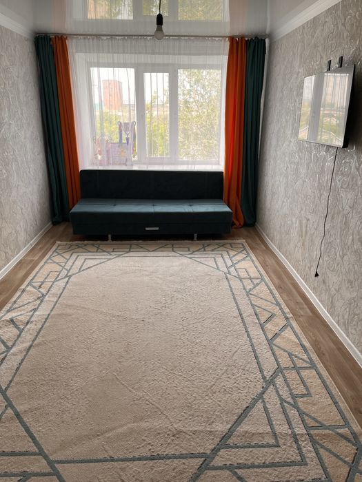 Продам кваритру на малышке за 7млн800 т тг. Все в шаговый доступости..