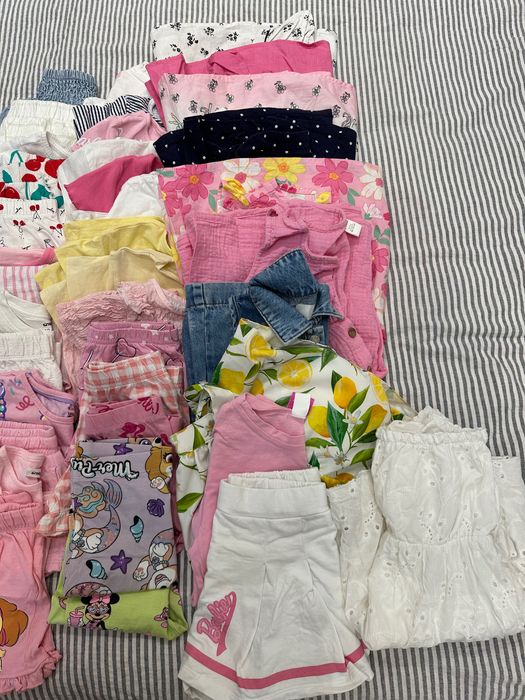 Голям лот с летни дрехи за момиче