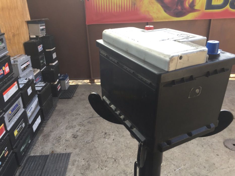 акумулатор 62 ач,гаранция,доставка приспадане за стар акумулатор