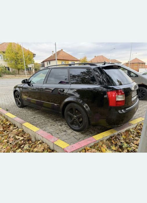 AUDI A4 2004 — imagine 2