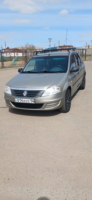 Продам рено логан 2010г