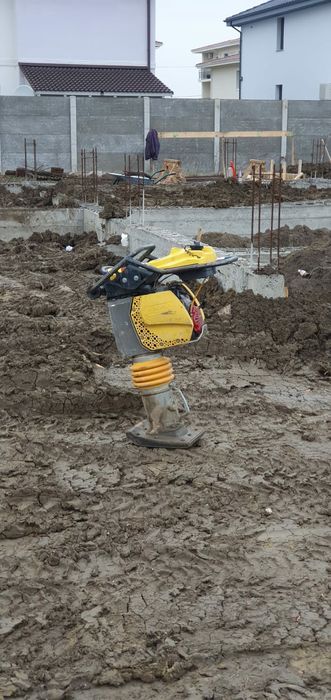 Betoniera Picamer mai compactor vibrator beton Dezumidificator de înch