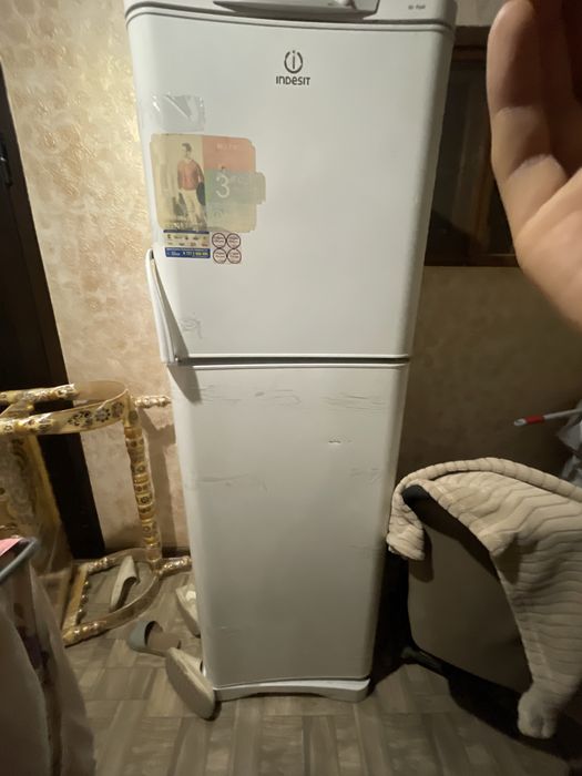 Холодильник Б/У