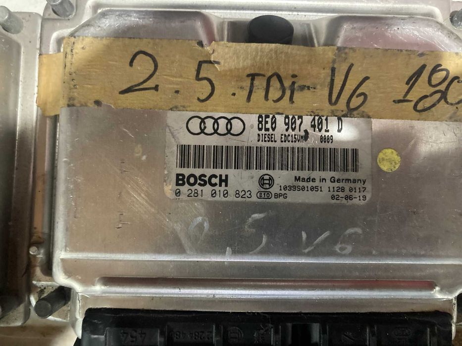 Компютър еку ecu електронен блок двигател Ауди а4 б6/7 2,5тди