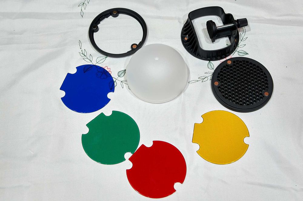 Насадка диффузор для вспышки