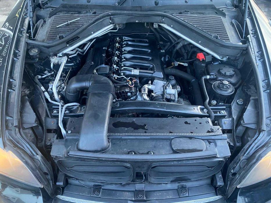 Dezmembrez bmw x5 e70 3.0 d M57/grup x5/bara x5/far x5/capota x5/