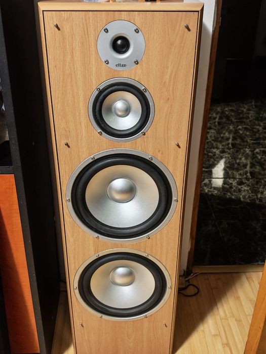 De vânzare amplificator Sony+2 boxe eltax