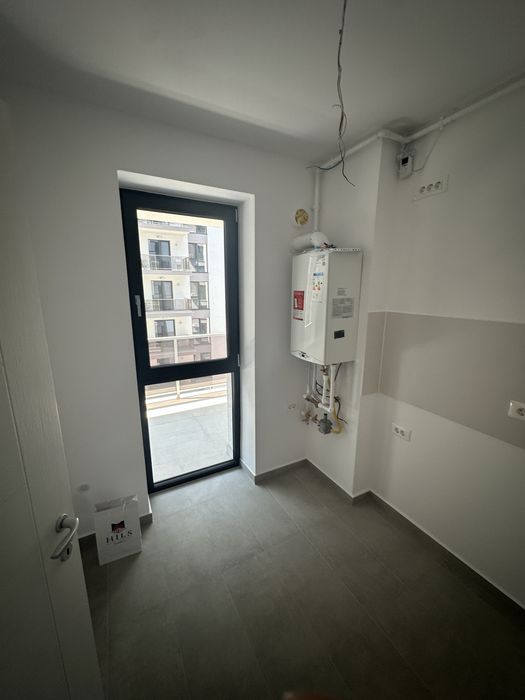 Garsoniera nemobilata si neutilata, zona metrou N Teclu
