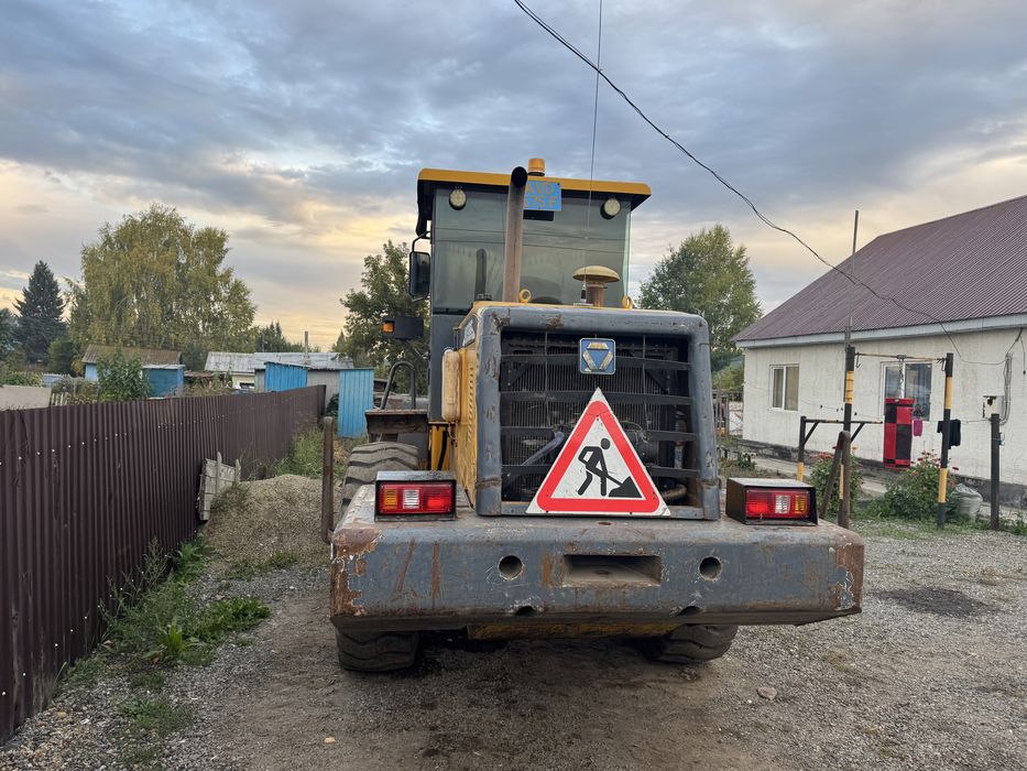Продам погрузчик