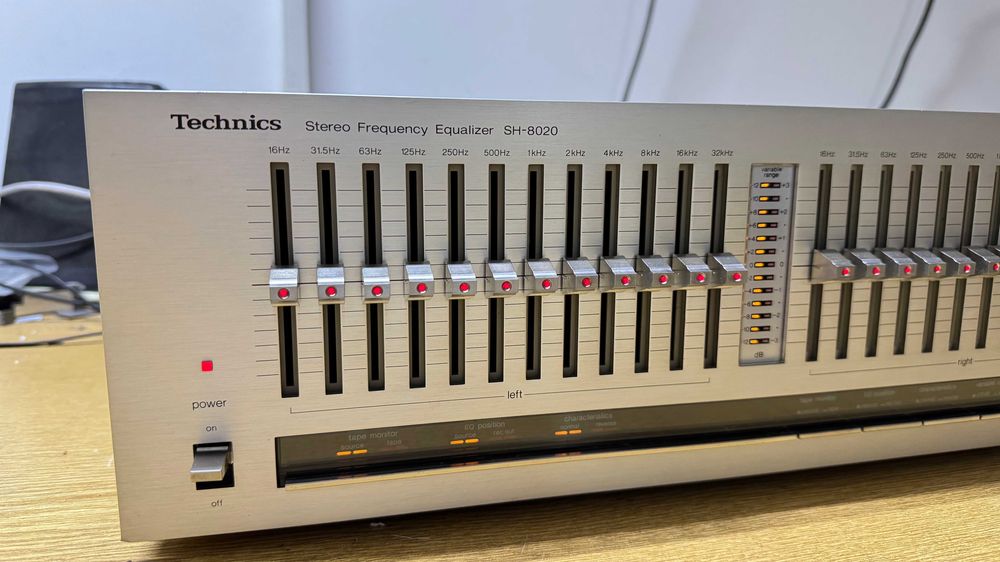 Egalizator Technics SH-8020