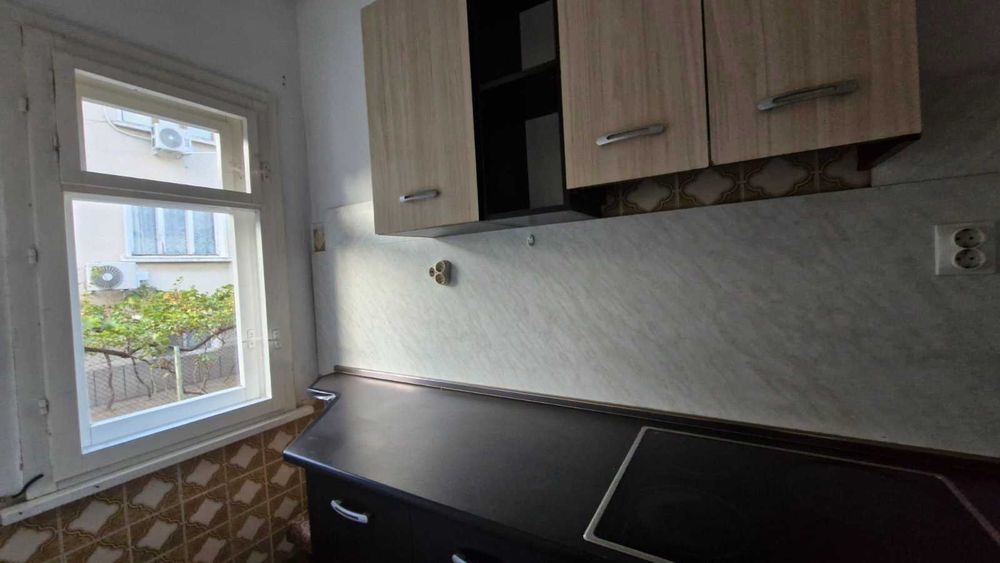 Продава се Етаж от къща в Асеновград - 80 кв.м за 1188 €/кв.м - Снимка #2