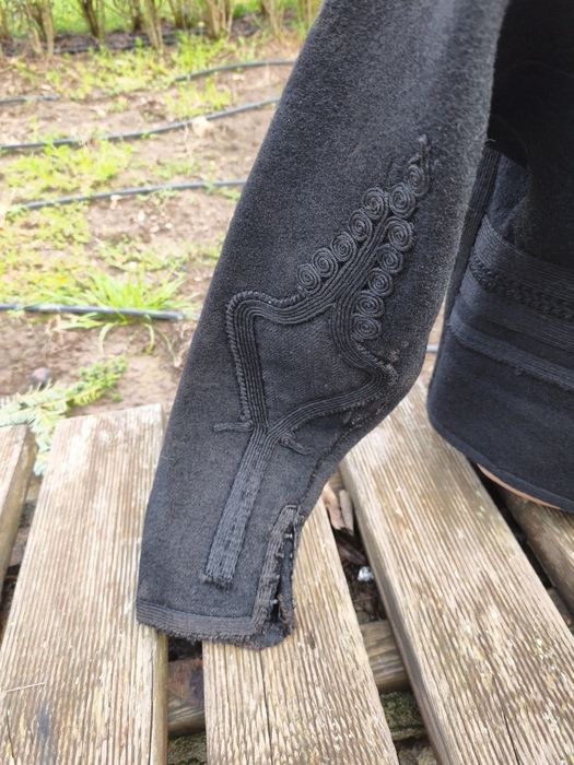 автентична тракийска антерия сербезлика