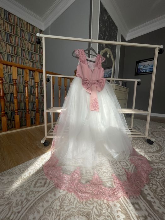 Детские платья 9-10 лет